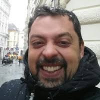 100+ perfis com “Walter Freitas”