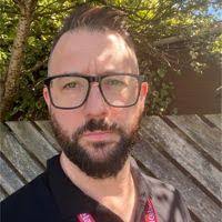 Shawn Schilling's Instagram, Twitter & Facebook