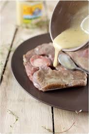 Tranches De Gigot Au Miel Moutarde Et Thym Chefnini Recette Thym Moutarde Miel