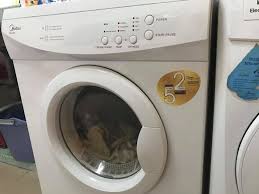 Lengkap dengan perbandingan harga mesin basuh di malaysia dan senarai jenama mesin basuh terbaik di malaysia! Beli Dryer Di Rumah Ibarat Hadiahkan Bibik Kedai Dobi Kepada Isteri The Reporter