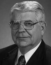 Nicole Reutzel's Instagram, Twitter & Facebook