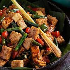 Selain itu tahu juga bisa diolah menjadi berbagai macam aneka masakan yang siap bikin kamu ketagihan. 5 Ide Masak Hari Ini Resep Masakan Dari Tahu Lezat Dan Mudah Ragam Bola Com
