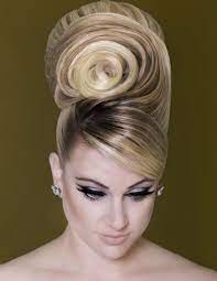 Bridal Hairstyle Trends From Earthy To Dramatic The Imaginary Girl Hair Styles Hairstyle Hairdo