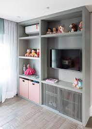 O toquinho conheceu e brincou com o brinquedo educativo infantil baby van e com varios outros brinquedos. Estante Para Brinquedos 70 Modelos Para Organizar O Quarto Infantil