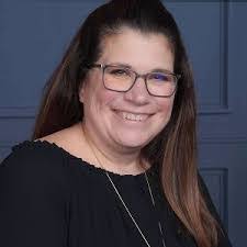 Nancy Mcnitt's Instagram, Twitter & Facebook