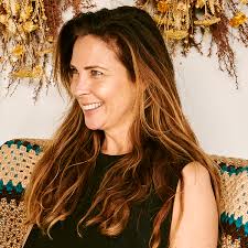 Hey Sarah Stuart, you have good hair