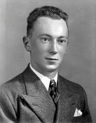 Woodrow Pettis's Instagram, Twitter & Facebook