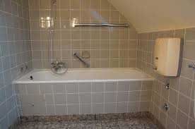 « neuer glanz im badezimmer ». Heizungsbau Stocker Fur Fugenlose Bader In Moers