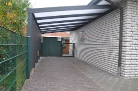 Onderhoudsvrije Aluminium Carport Overkapping Terrasoverkapping Veranda Maatwerk Www Fremazonwering Nl Pergola Terrasoverkapping Achtertuinideeen