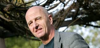 Ondřej neff (born june 26, 1945 in prague ) is a czech writer of science fiction literature, journalist and editor of the online daily neviditelný pes ( invisible dog , since 2005 together with lidovky.cz. Nejlepsi Sci Fi Povidku Vybere Ondrej Neff Tyden Cz