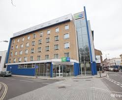 This hotel is within close proximity of hammersmith apollo and craven cottage stadium. Holiday Inn Express Earls Court London What To Know Before You Bring Your Family