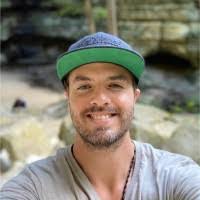 Darren Marshall's Instagram, Twitter & Facebook