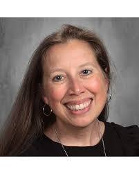 Amber Weimer's Instagram, Twitter & Facebook