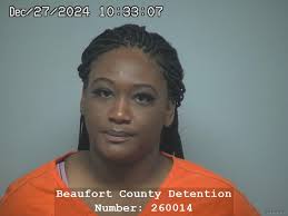 Latoya S Richards Beaufort, South Carolina http://Arre.st/SC-1000706966