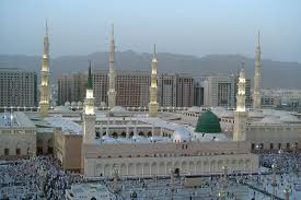 Medina, officially al madinah al munawwarah, commonly simplified as madīnah or madinah, is the second holiest city in islam and the capital. Saudi Arabia Arrests 46 Militant Suspects Involved In Medina Attack Middle East Monitor