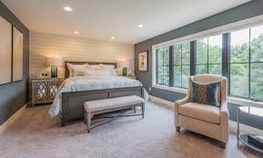 The 5 solid wood wall paneling in natural gray/sweetened milk is unique, giving your decor a warm and natural look. Bedroom Gallery The Shiplap Store