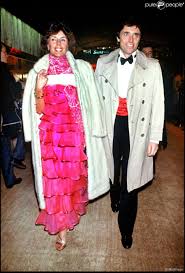 Sacha Distel Et Son Epouse Francine Photo Non Datee Photos Celebres Epouse Sacha Distel Elle se confie en exclusivité à nicolas dewaelheyns. sacha distel et son epouse francine