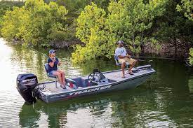 Models with more power can handle motors up to 400 horsepower, while more economic utility models may have as modest as 18 horsepower engines on them (although. Bass Boat Aussenborder Pro 170 Fisher Seitenkonsole Sportfischer Max 4 Personen