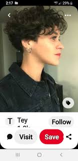 Best short hair cut for thin,fine,very wavy hair