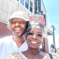 So excited to be honoring my country music favorites🌻Join me