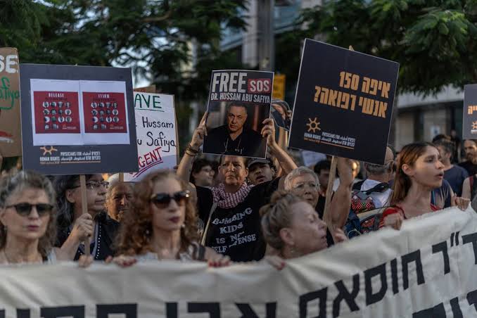 UN inquiry urges release of Gaza hospital chief held by Israel since  December 2024 | CBC News
