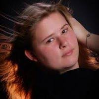 Lauren Heise's Instagram, Twitter & Facebook