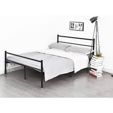 Devant les différents types de lits avec rangement qui sont proposés sur le marché, voici une sélection des 8 meilleures offres de lit adultes avec tiroirs que nous trouvons les plus intéressantes. Lit Double Avec Sommier Et Rangement Cdiscount