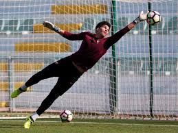 Un miembro de la expedición dio positivo en los test realizados el martes. Algarvio Joao Virginia E Tomas Tavares Farense Convocados Para O Euro Sub 21