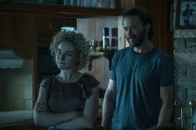 Episode eight of netflix's ozark season two starts off with the timeline jumping around. Ozark Season 3 Episode 8 Recap What Happened To Marty S Therapist