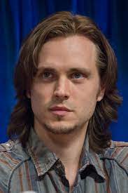 Others, such as conrad, jordan, and murray, don't immediately call a celebrity to mind because of the surname's commonness as a first name or last. Jonathan Jackson Actor Wikipedia