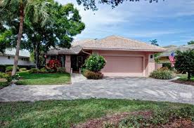 Willoughby Golf Club Stuart Fl Real Estate Florida Gated Community Homes For Sale In Gated Community Florida Real Estate Real Estate