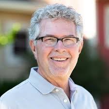 Tom Motz's Instagram, Twitter & Facebook