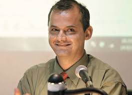 Gustavo Espinosa Mireles: El gobernador joven