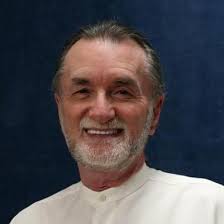 Amazon.com: The Magic of Listening: A listening skills seminar in a book.:  9781494352325: Lehman, Nate: 圖書