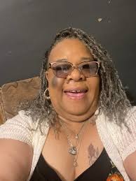 Betty Mckeithen's Instagram, Twitter & Facebook