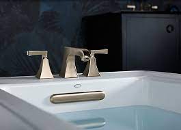 Freestanding baths like a piece of stylish furniture for the bathroom, freestanding baths make a dramatic focal point in any space. Freestanding Baths Kohler