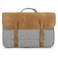 Idee Cadeau Homme 50 Objets Deco Pour Lui Faire Plaisir Joli Place Sac Homme Sacoche Homme Cadeau Homme