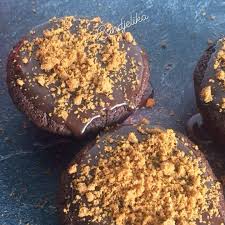 Cake Muffin Moelleux Au Tout Chocolat Je M Explique C Est Mon Gateaux Moelleux Au Chocolat Que J Aime Tellement Avec Son Nappage A In 2020 Desserts Food Chocolate