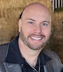 Jeffrey Brady's Instagram, Twitter & Facebook