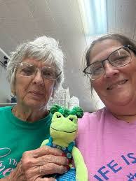 Jason Cupples's Instagram, Twitter & Facebook