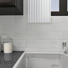 Somertile 4x12 Inch Reflections Grand Subway Ice White Glass Wall Tile 30 Tiles 10 Sqft White Glass Tile Wall Tiles Glass Tile Backsplash
