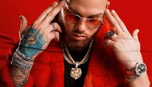 Darlene lanza el tema «Yo tengo el pikete»