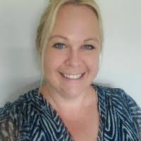 Donna Seagle's Instagram, Twitter & Facebook