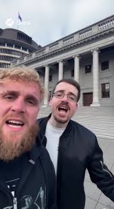 Ricky Berwick and Jake Paul in Nz