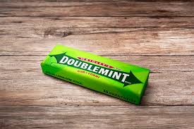 The file comes with 3 different backgrounds to choose from and the highly detailed psd file shows even the minutest details. Download Free Chewing Gum Packaging Mockup In Psd Designhooks