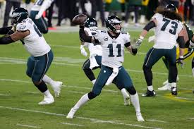 The history of the philadelphia eagles begins in 1933. Carson Wentz Is Just The Latest In A Long History Of Eagles Quarterback Benchings Bleeding Green Nation