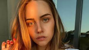 Minnie West se interna en psiquiátrico tras muerte de su madre Amparín  Serrano