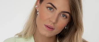 April Heller's Instagram, Twitter & Facebook