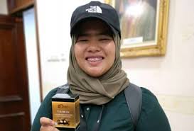Saya akan kongsikan 6 francais rendah modal. Belum Pun Bergraduasi Sudah Miliki Empat Jenis Perniagaan Sarawakvoice Com