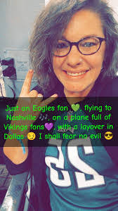 Elisha Buckingham's Instagram, Twitter & Facebook